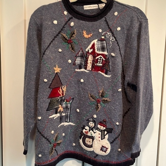 Victoria Jones Woman Christmas Sweater XL - Picture 1 of 9